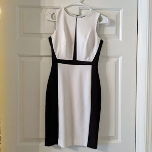 White House Black Market Black White Sheath Dress